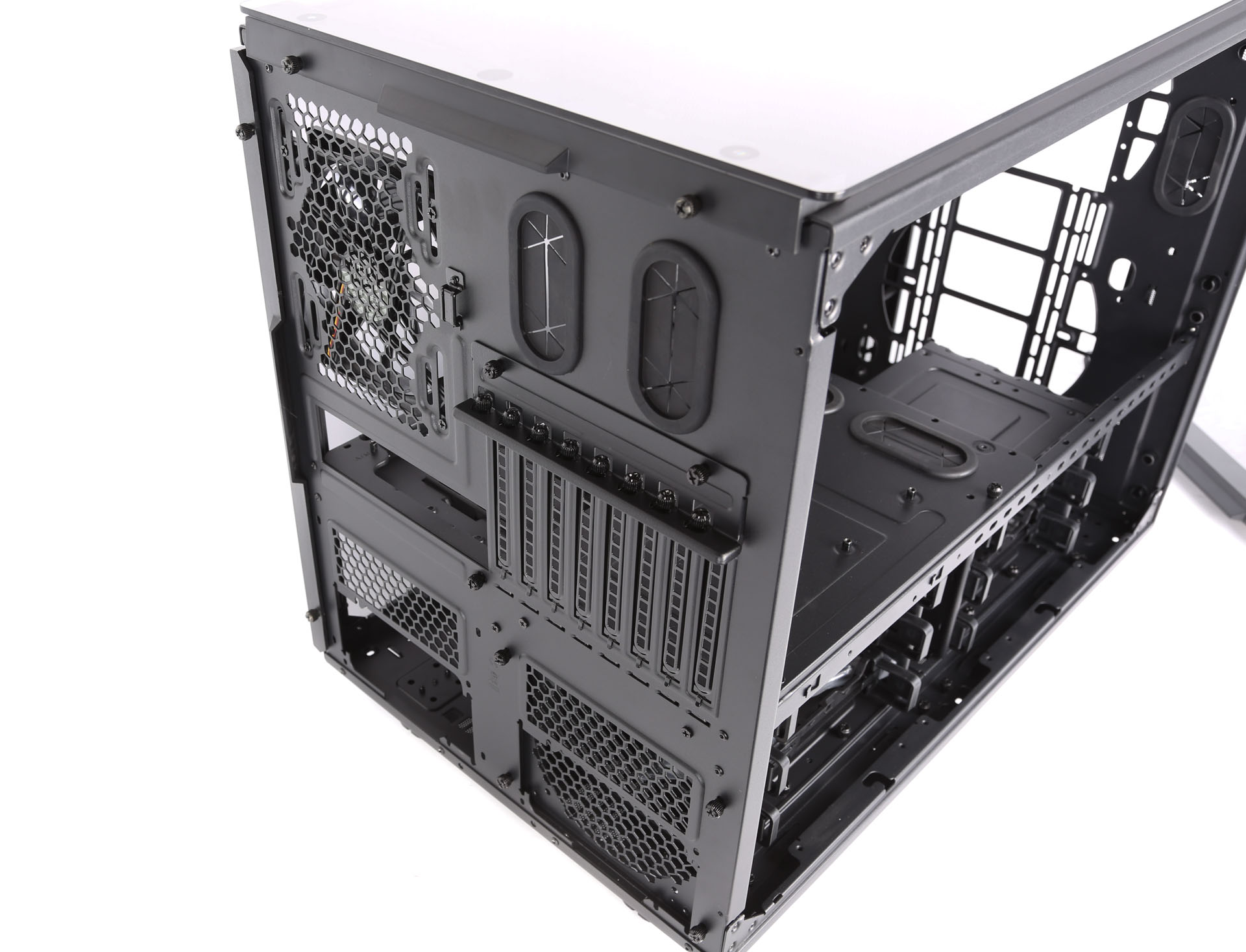 Thermaltake Level 20 XT Review | bit-tech.net