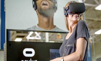 Oculus VR cuts Rift, Touch Controller bundle to £349