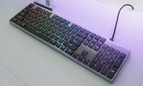 Modding a Tesoro Gram XS Low-Profile Keyboard