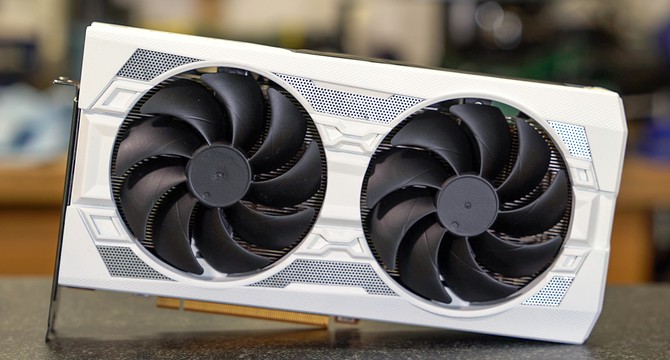 Video: Sapphire RX 5700 XT Pulse Black & White Mod