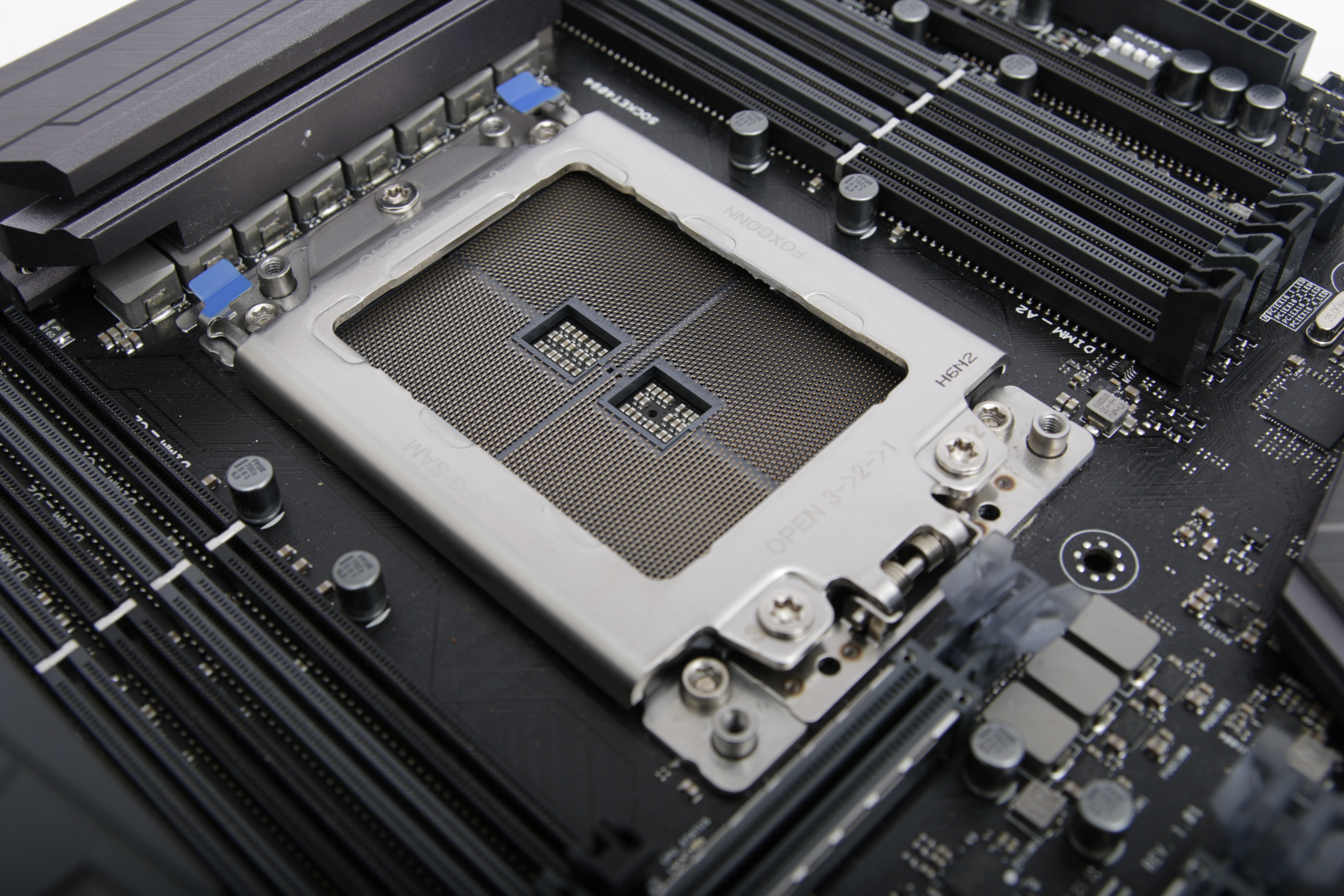 I want to see more Threadripperspecific liquid coolers